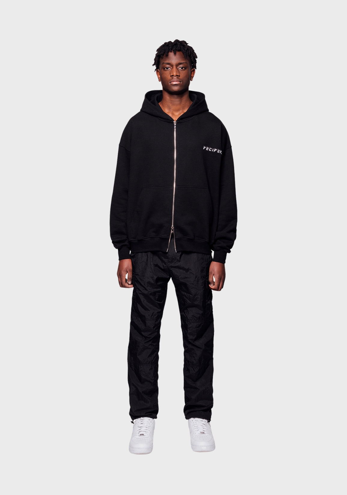 DCDR BASIC BLACK ZIPPER