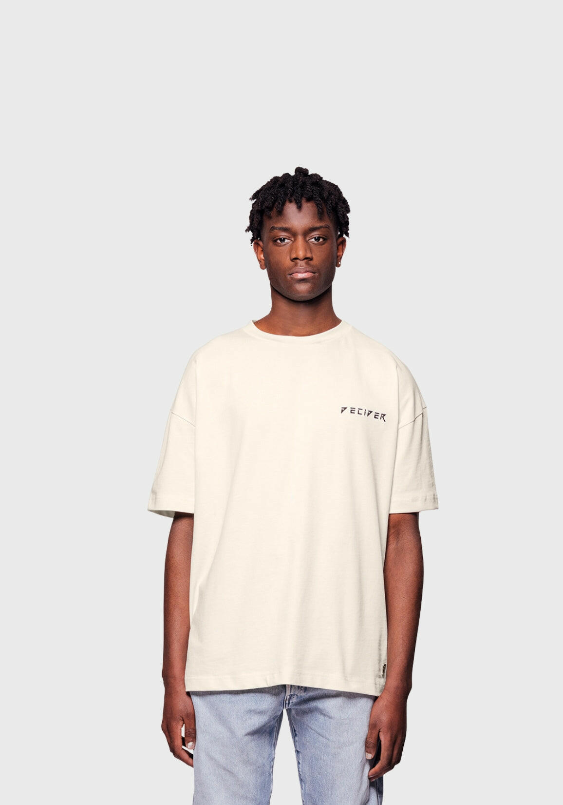 DCDR BASIC CREAM T-SHIRT.