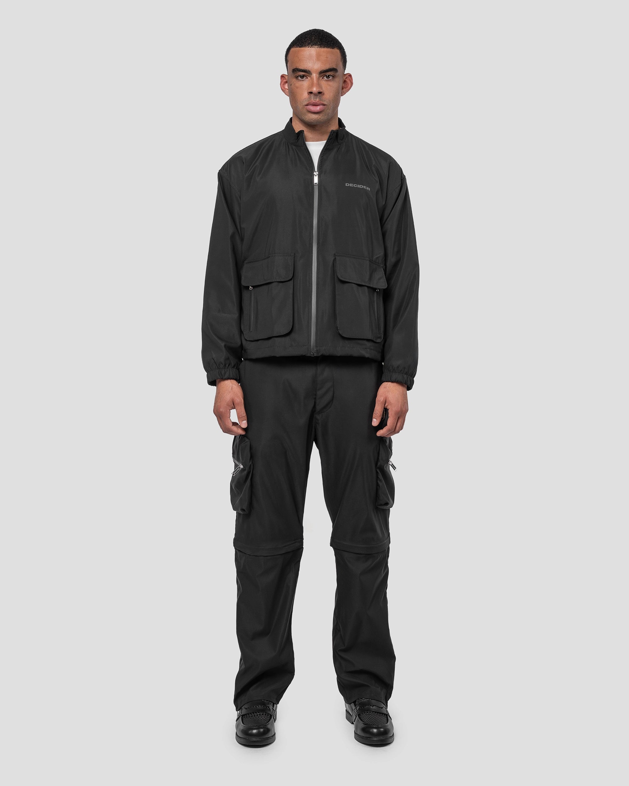 Technische Jacke mit Kreuzprint Schwarz