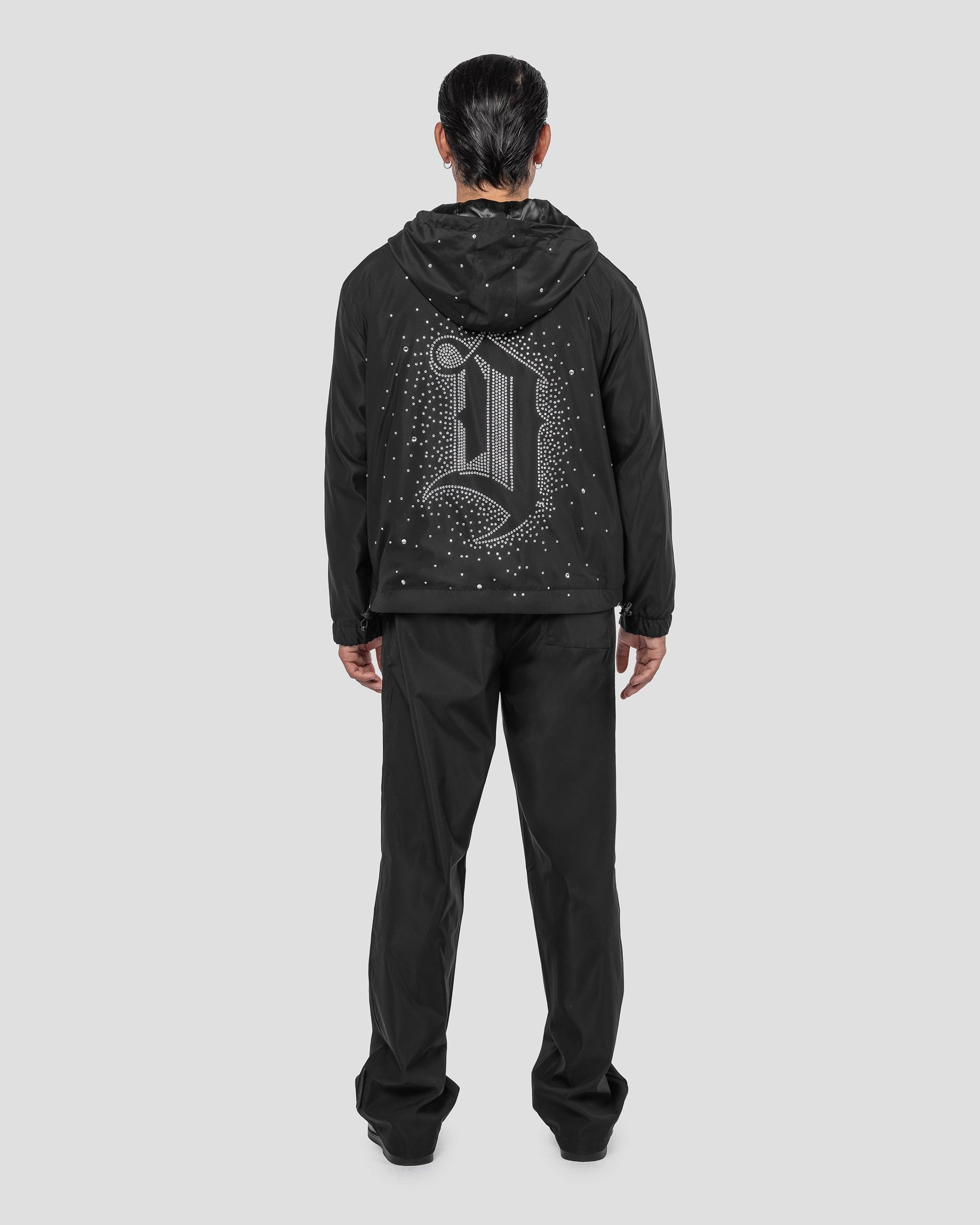 Schwarze Stretch-Satin-Jacke mit Strassdetails